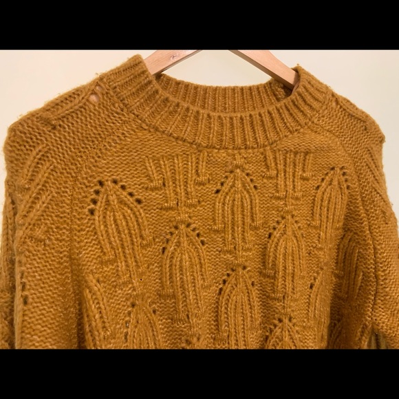 Zara mustard sweater - Picture 3 of 4
